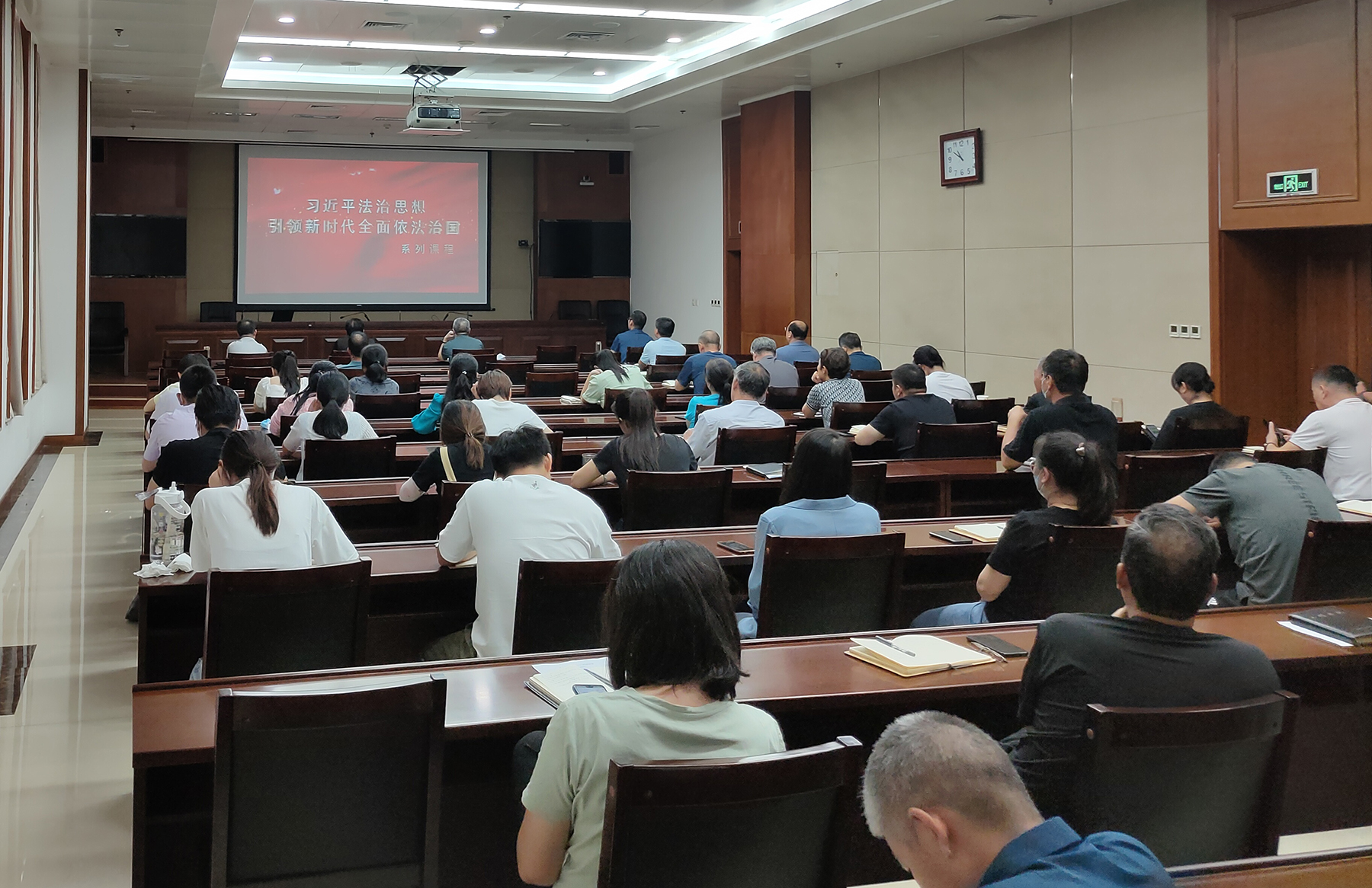 1668648113496059446.jpg 1a.jpg